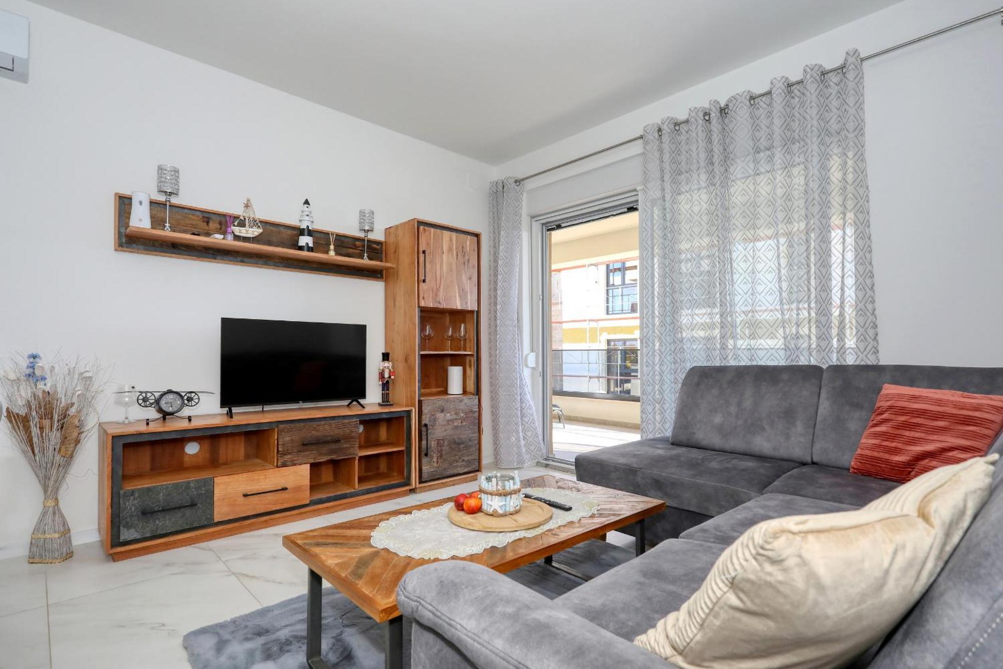 Apartment Relex With Pool & Jacuzzi プリヴラカ エクステリア 写真