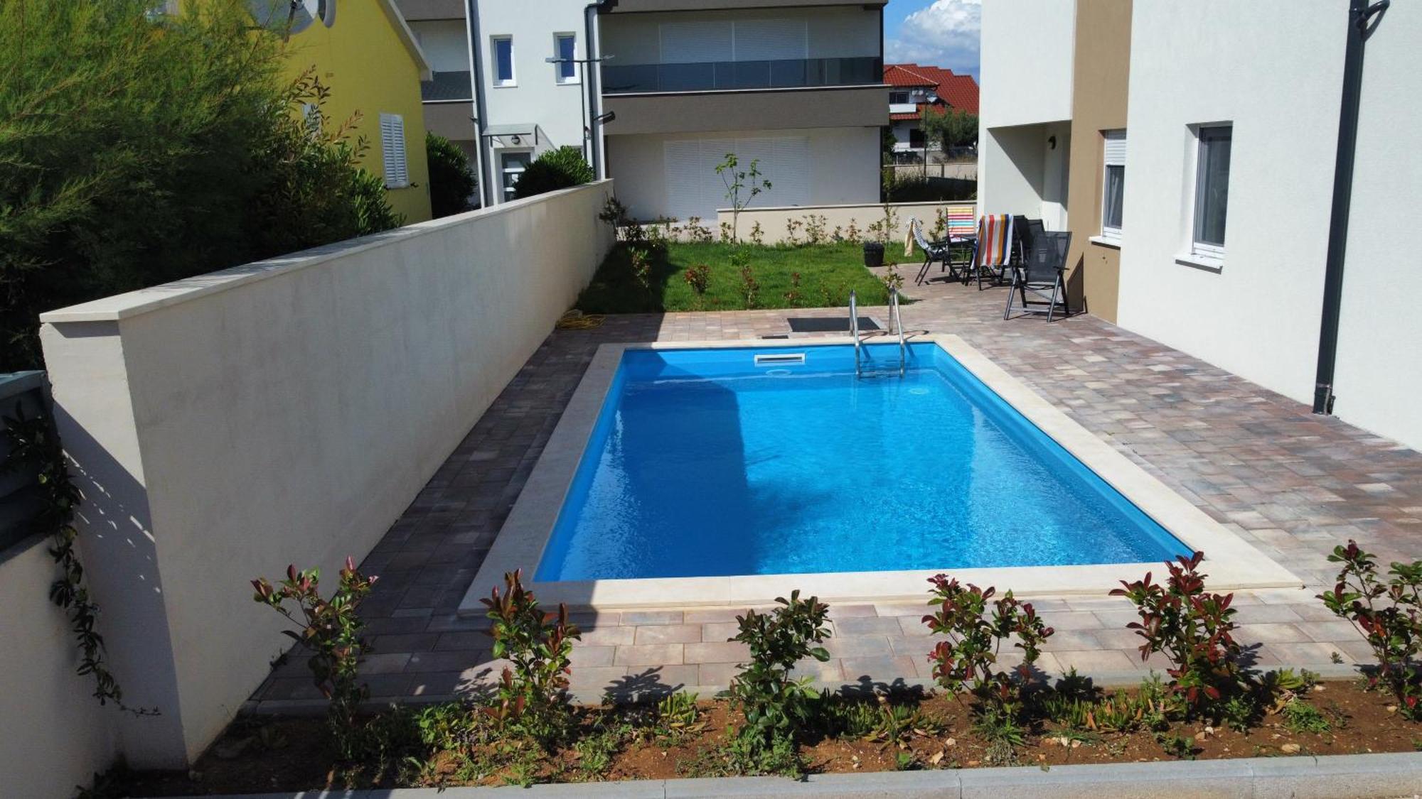 Apartment Relex With Pool & Jacuzzi プリヴラカ エクステリア 写真